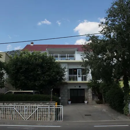 Starigrad 6624b * スタリグラード